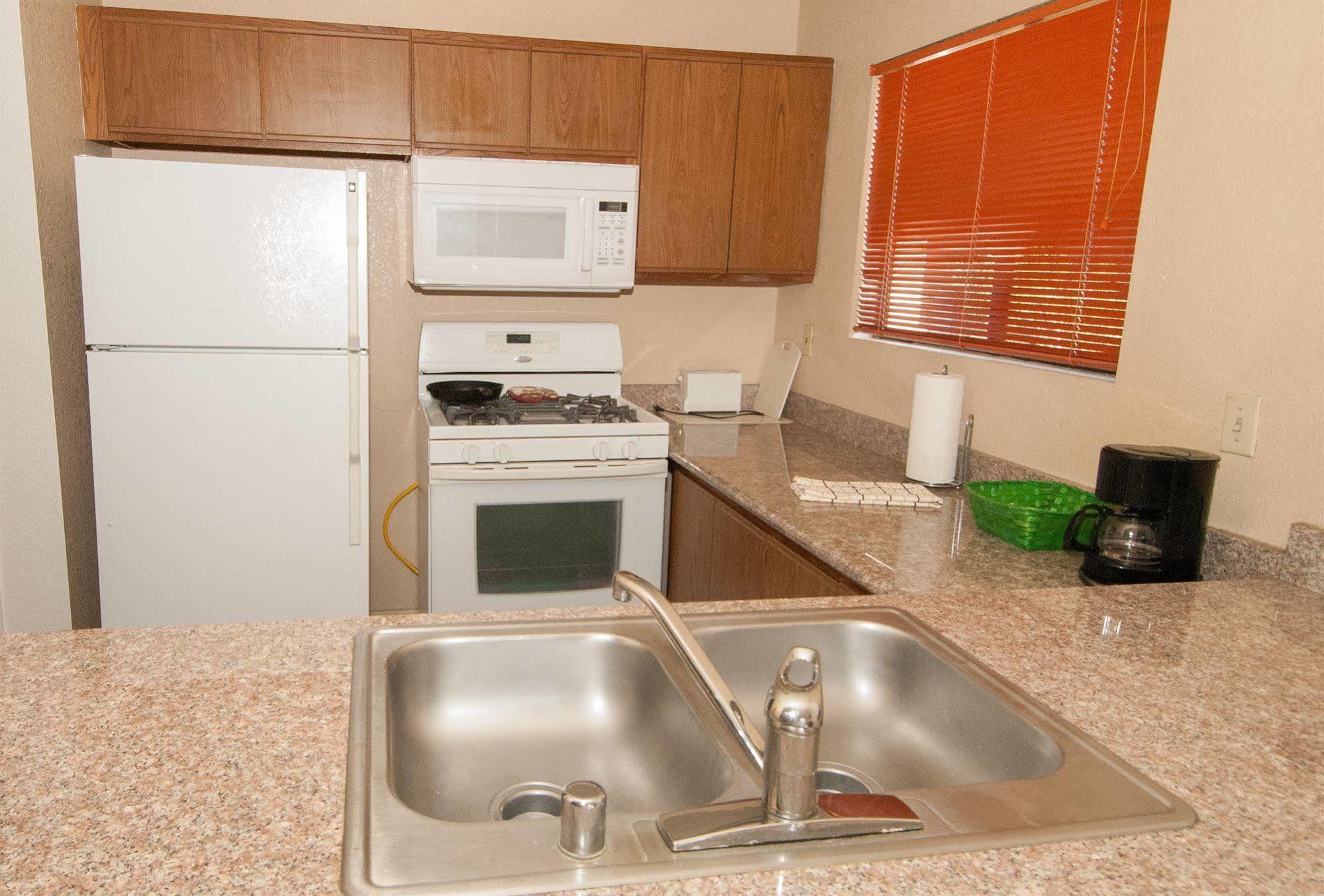 Sunnyvale Garden Suites - Joshua Tree National Park Twentynine Palms Buitenkant foto